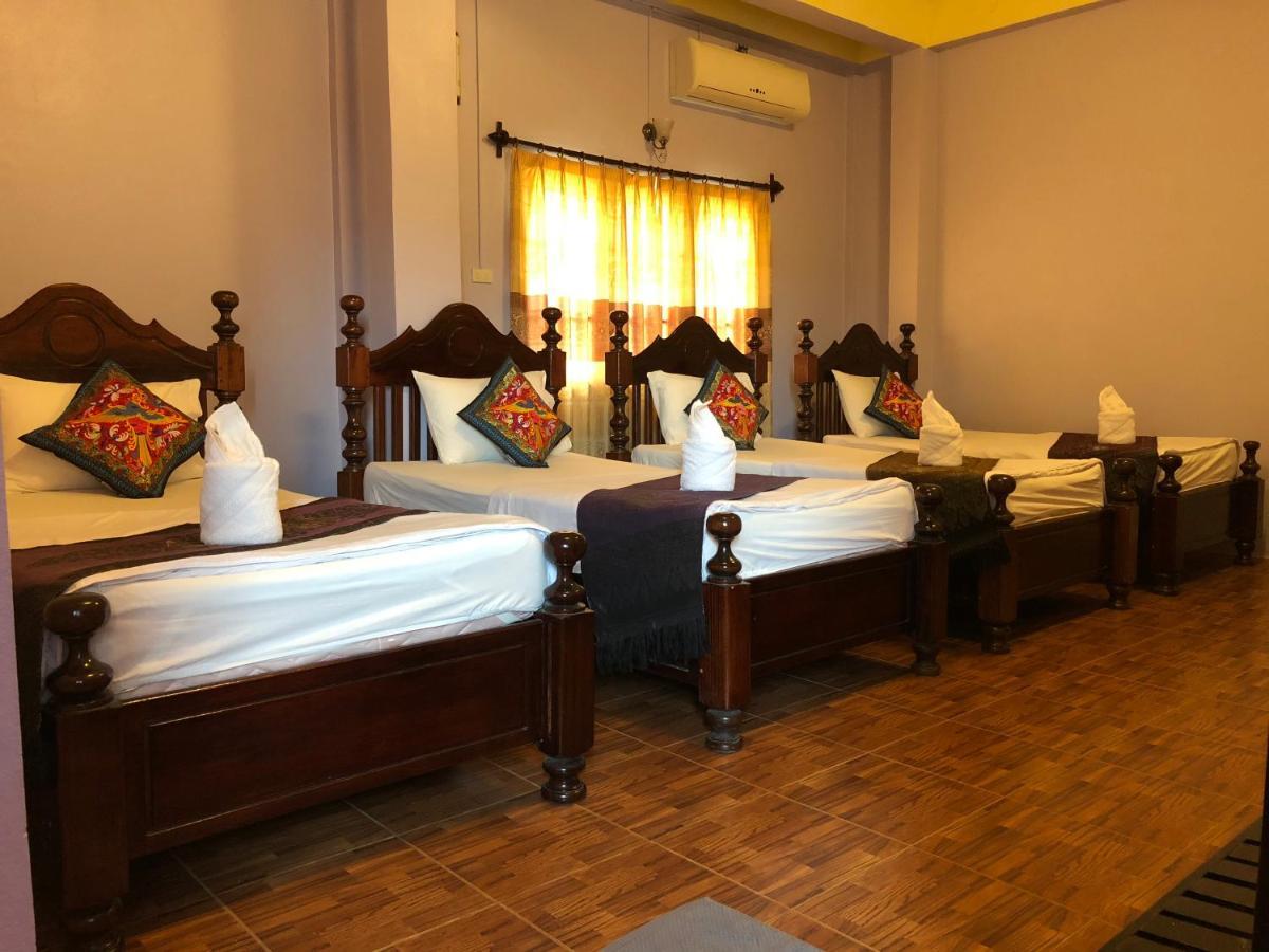 Soutjai Guesthouse&Restaurant Vang Vieng Extérieur photo