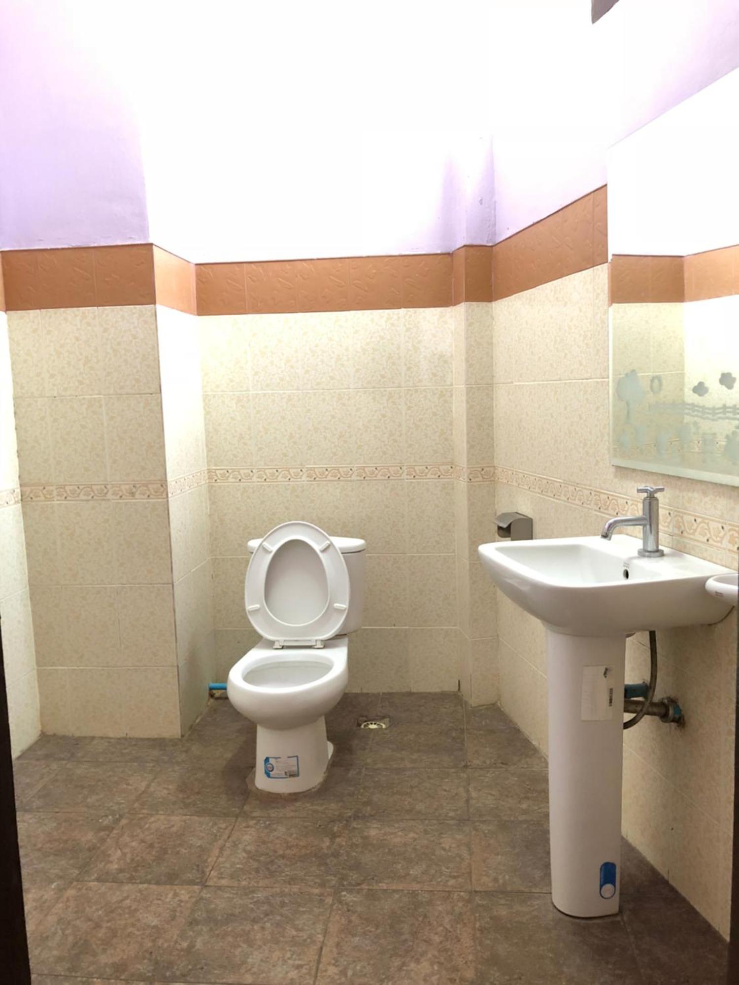 Soutjai Guesthouse&Restaurant Vang Vieng Extérieur photo