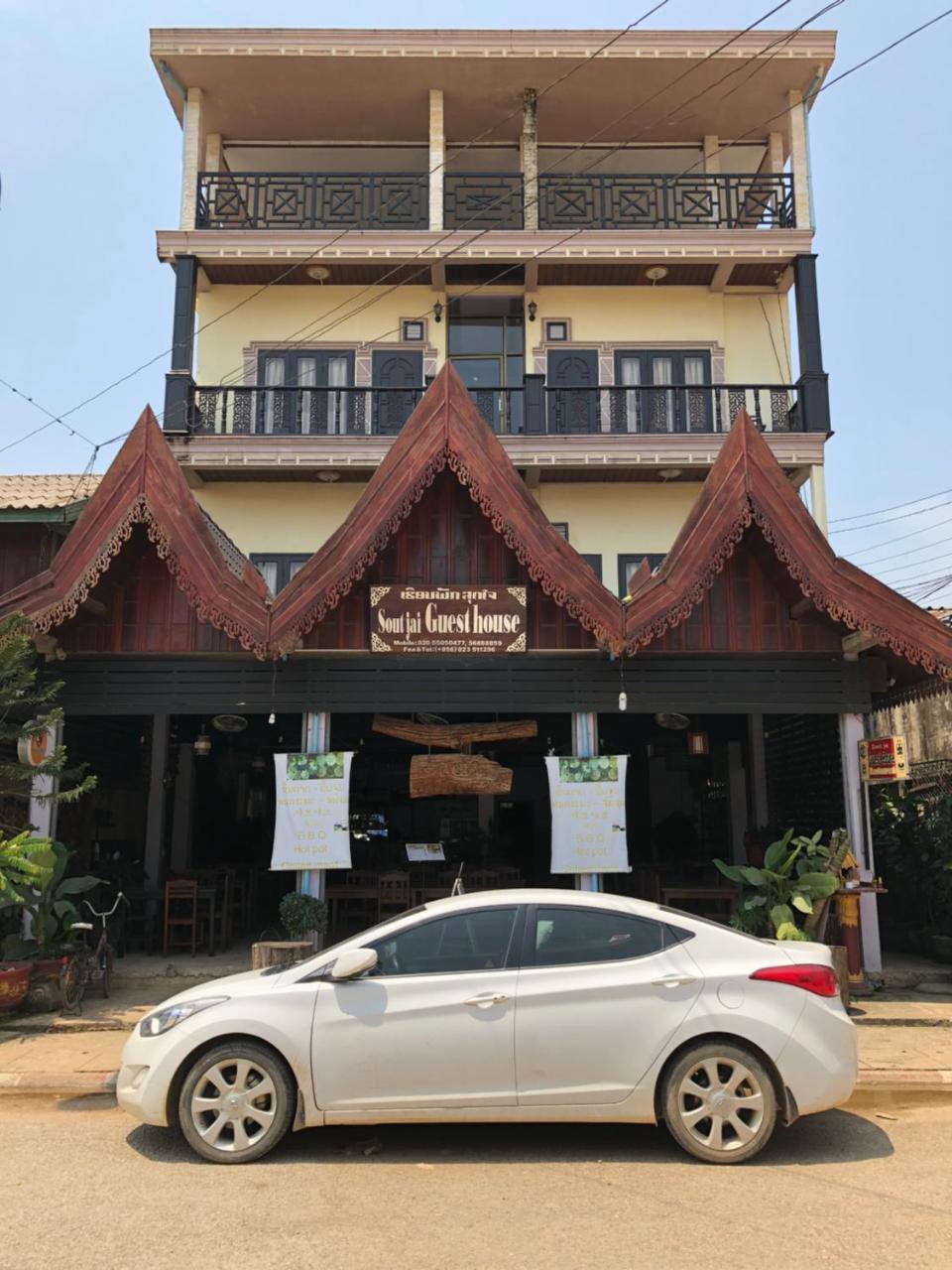 Soutjai Guesthouse&Restaurant Vang Vieng Extérieur photo
